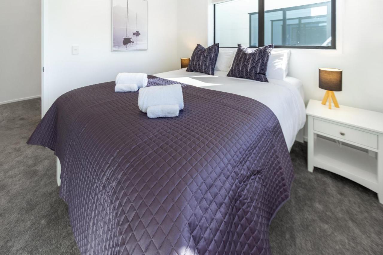 Central City Awaits 2 Bed 2 Bath With Carpark Christchurch Exterior photo